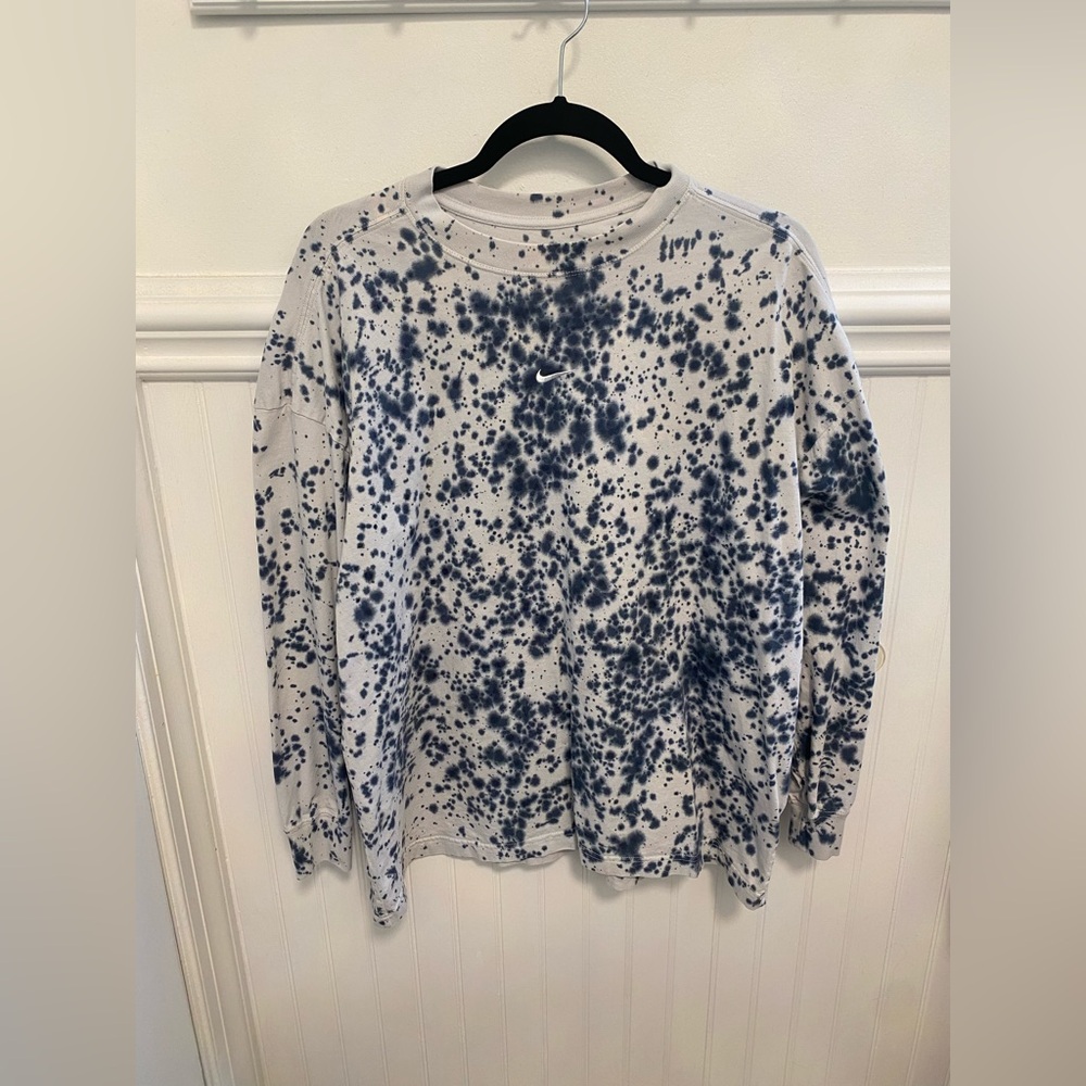 Nike Oversized Tee with Blue and White Design